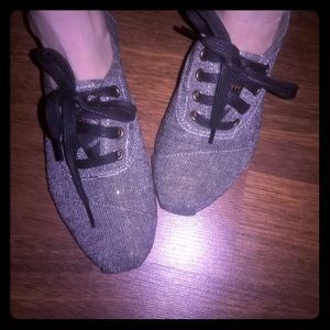 TOMS Lace-up flats