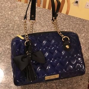 Betsey Johnson blue patten leather brand new!