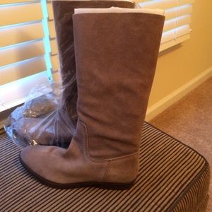 Nine West; 9.5; boots