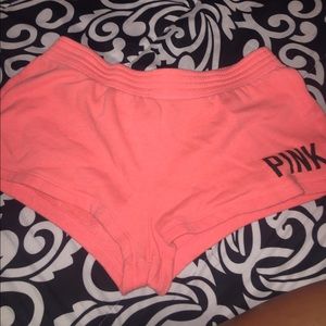 Vs Pink shorts