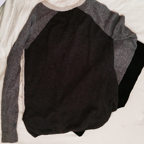 Sweater - Picture 2 of 3