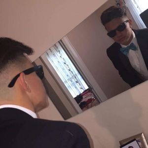 Meet your Posher, Adnan