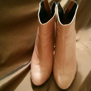 ZARA Back Zipped Booties