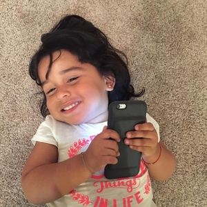 Meet your Posher, Carlos