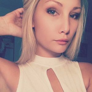 Meet your Posher, Alexandra