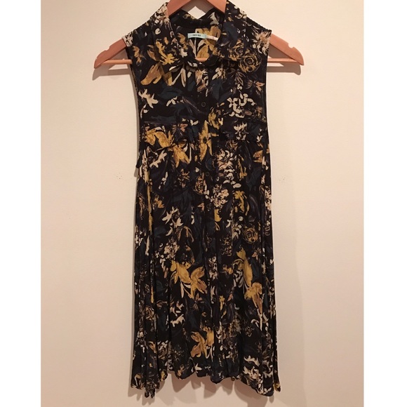 🚫SOLD🚫Urban Outfitters swing dress
