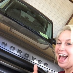 Meet your Posher, Sara