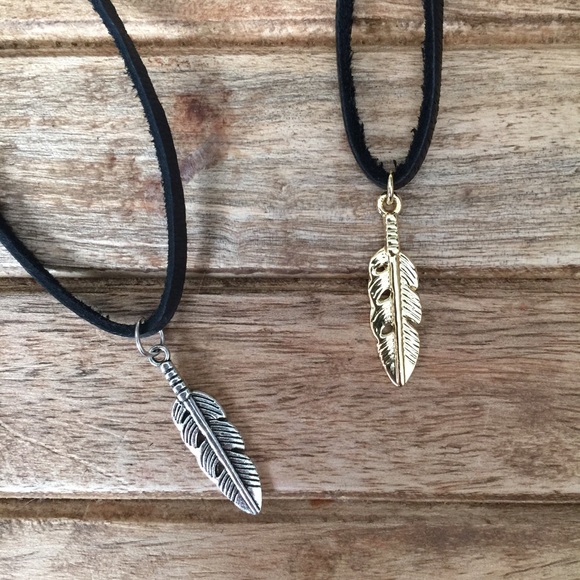 14k Gold/Silver Feather Handmade Choker Necklace - Picture 3 of 4