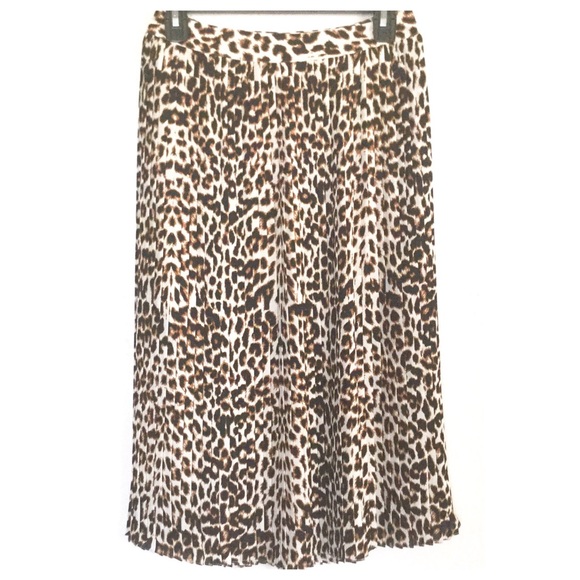 SOLD 4X HOST PICK Express Leopard Print Skirt - Picture 2 of 4