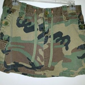 Chor Camo Short Skirt