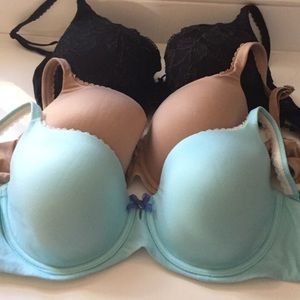 Huge vs bra bundle ***ON HOLD***