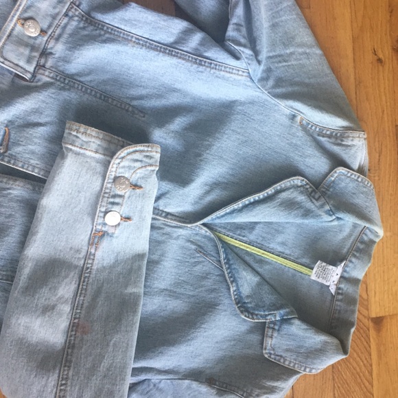 Denim jacket - Picture 2 of 3