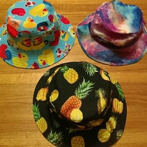 $6 Bucket hats