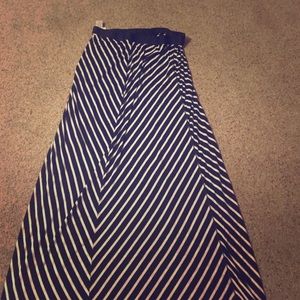 Black and white maxi skirt
