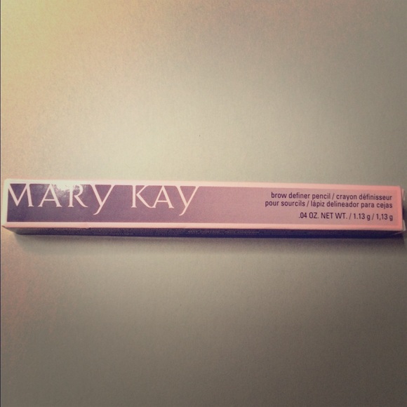 Mary Kay Brow defining pencil