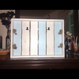 MUST GO! Beach themed picture holder!