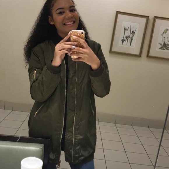 ‼️LAST ONE‼️Long Olive Bomber Jacket ✨🕶 - Picture 4 of 4