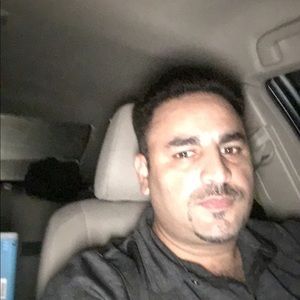 Meet your Posher, Khurram