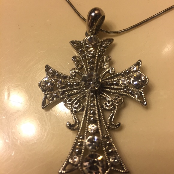 SILVER CROSS Necklace - Picture 2 of 3