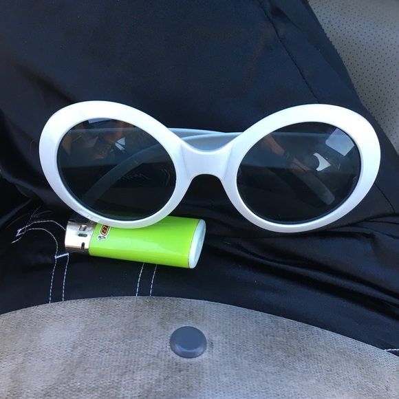 Vintage Kurt cobain sunglasses