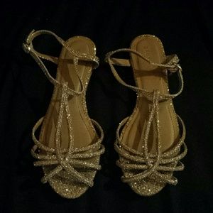 Mod Cloth bamboo gold glitter sandals size 8