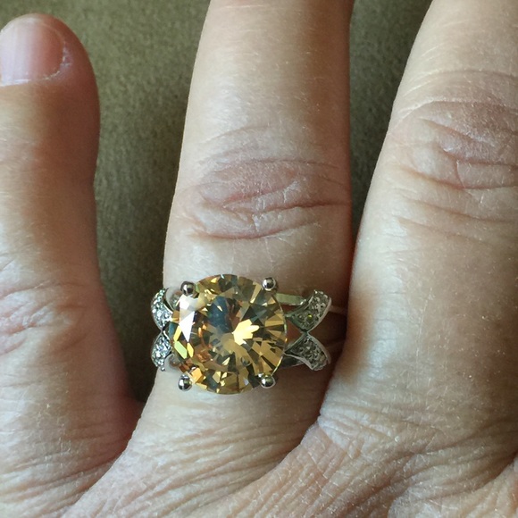 5.5 ct morganite +white sapphire