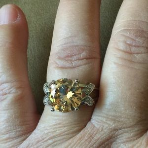 5.5 ct morganite +white sapphire