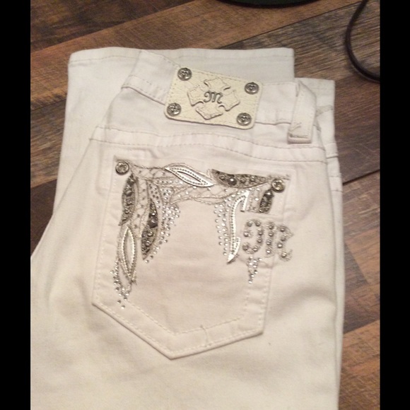 Miss Me White Jeans