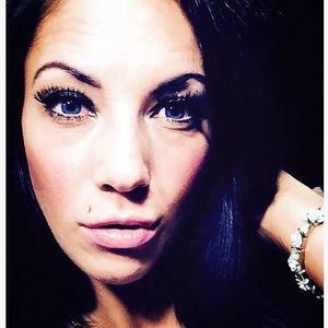 Meet your Posher, Nikki