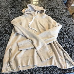 Aerie hooded sweatshirt