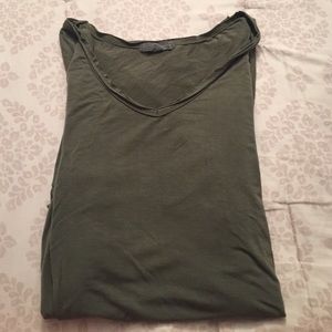 AEO Army Green Strechy V-Neck