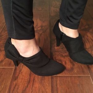 Black Bow Booties NEW