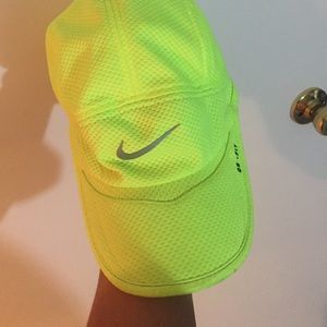 Nike workout hat