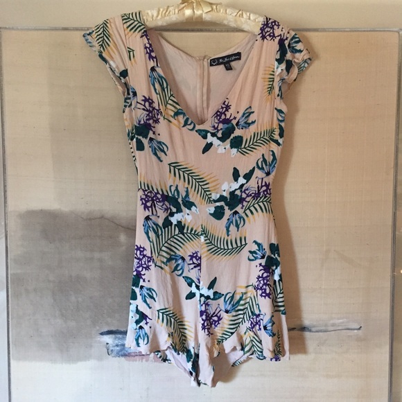 🍋For Love & Lemons Floral Romper🌸 - Picture 3 of 4