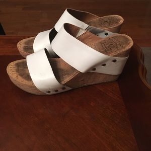 Lucky Brand Jeans Wedges
