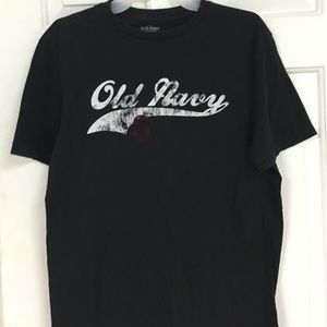 Old Navy tee