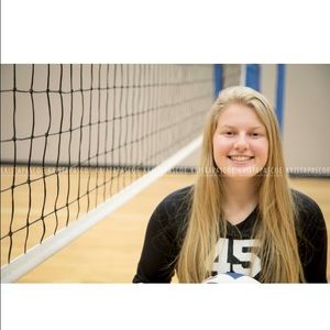 Meet your Posher, Malania