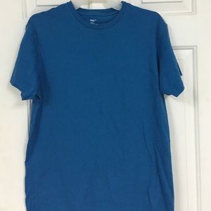 Plain blue Gap tee