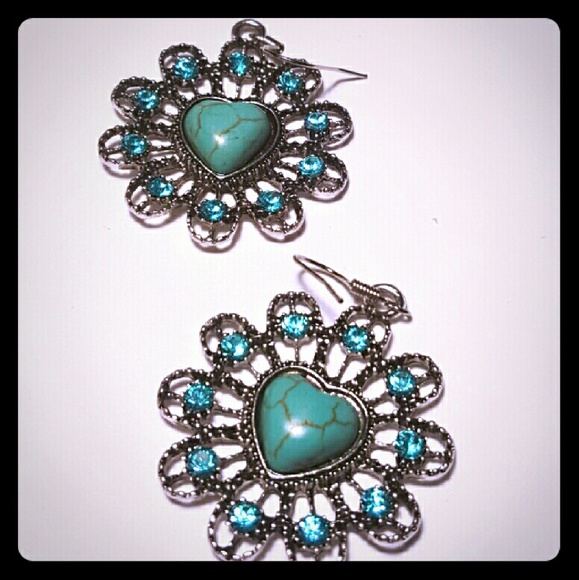 Bohemian Jewelry - Sold Beautiful Bohemian Heart Earrings