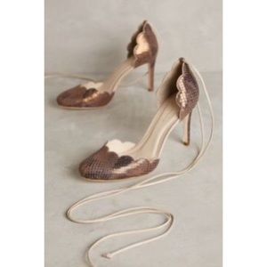 Guilhermina Scalloped D'Orsay Heels