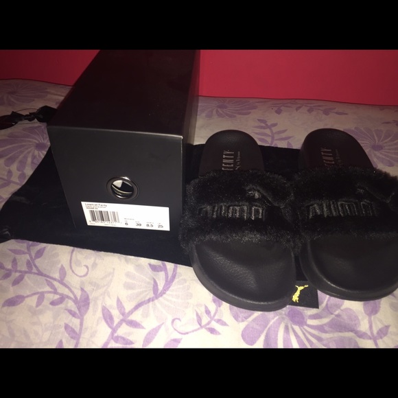 Rihanna Black Fenty Puma Slides 8.5