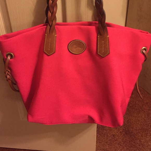Dooney & Bourke purse!!!