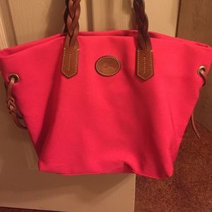 Dooney & Bourke purse!!!