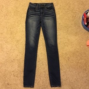 high-rise American Eagle Jeggings