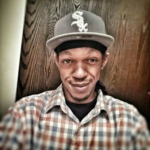 Meet your Posher, Yves