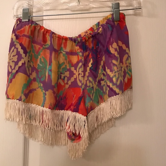 Show me your mumu shorts