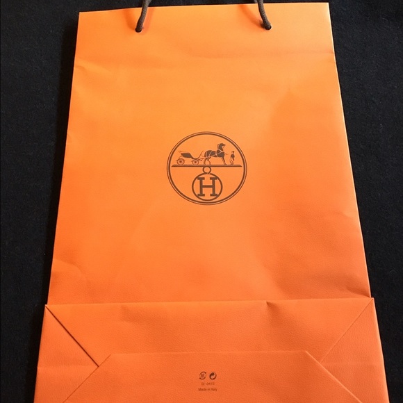 HERMES shopping bag 💯 Authentic - Picture 2 of 4
