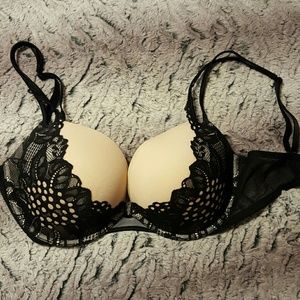 Victoria Secret bra