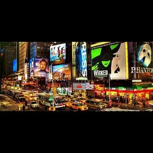 Meet your Posher, Christopher