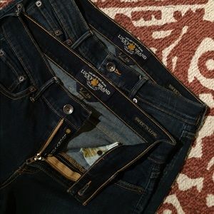 SALE!! Lucky Brand Jeans